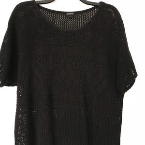 Short sleeve sweater